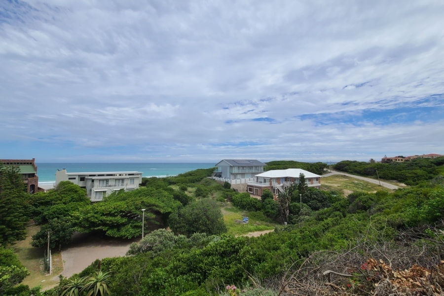 0 Bedroom Property for Sale in Paradise Beach Eastern Cape